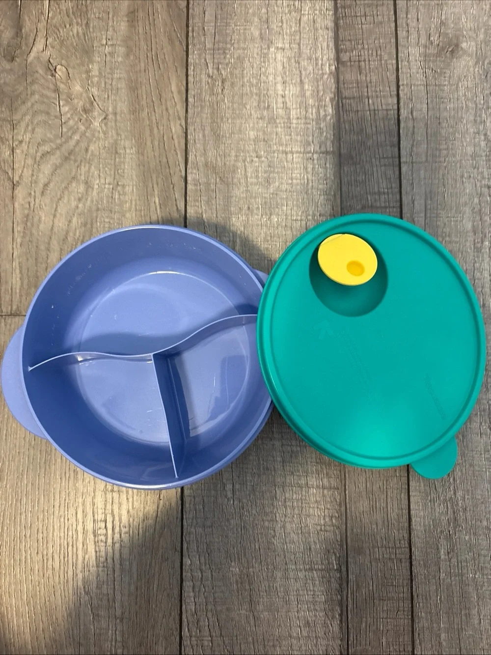 Tupperware Teal and Purple Container with Yellow Vent Three Compartments